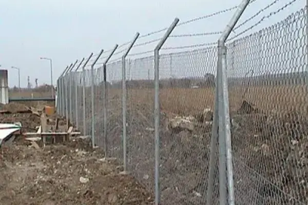 Beton Direkli Çit Sistemleri