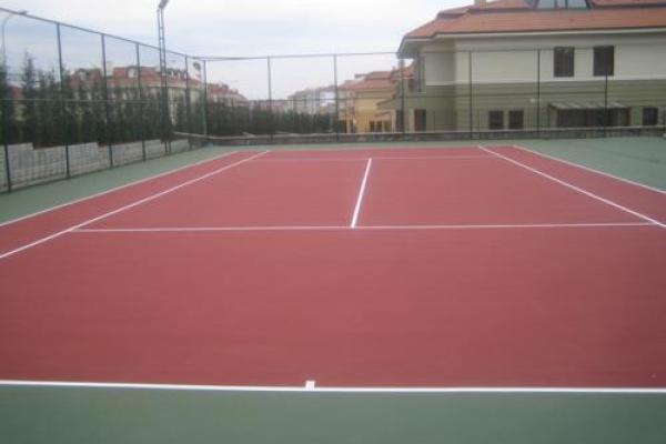 Tenis Kortları