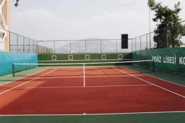 Tenis Kortları