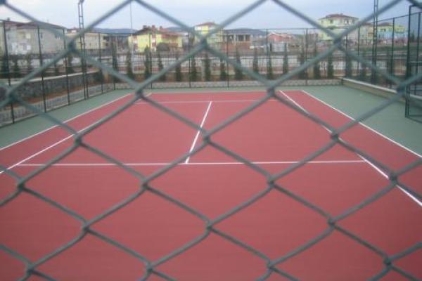 Tenis Kortları